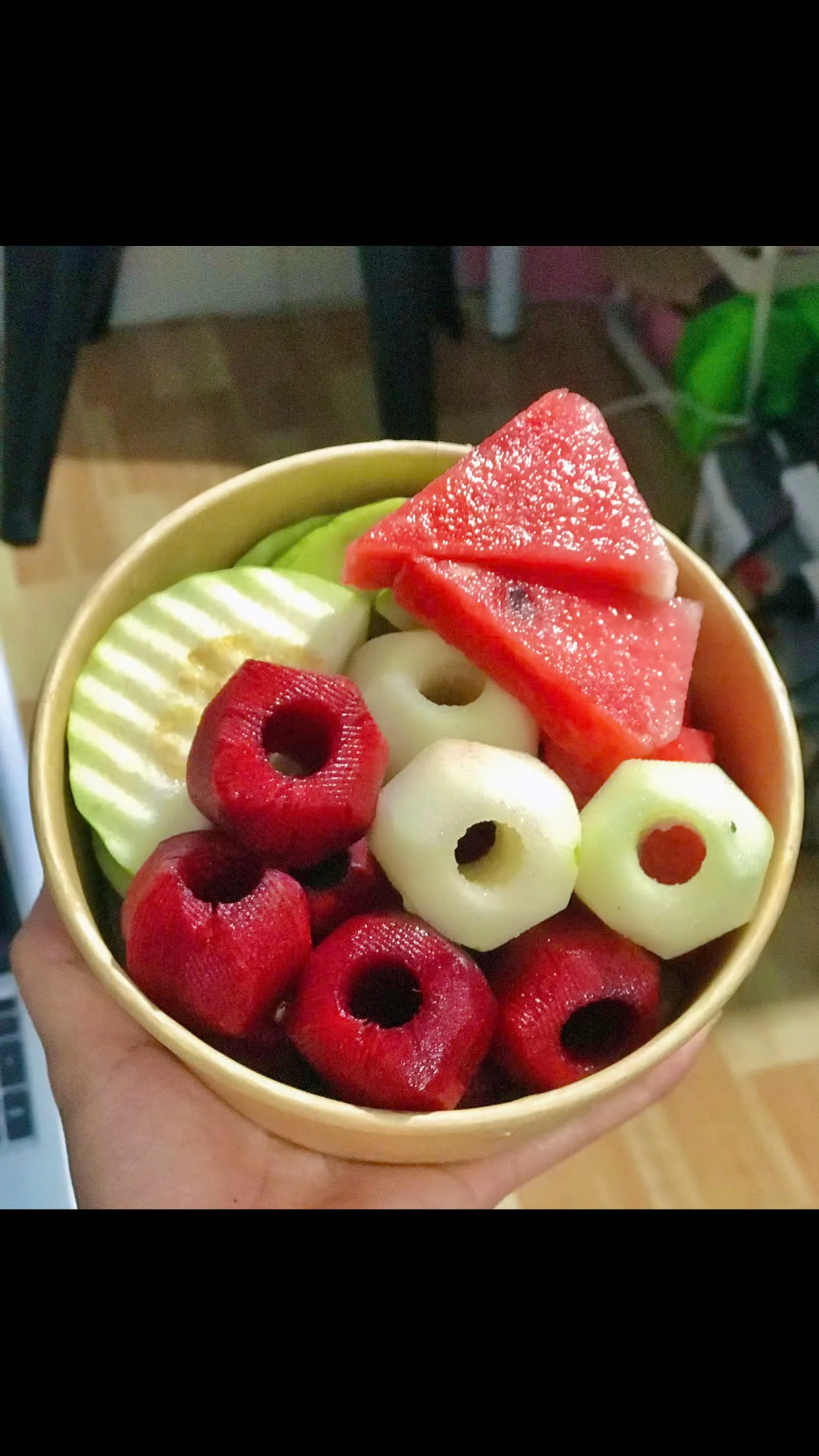 Trái Cây Văn Phòng Huế – Hộp Trái Cây Tươi Giao Tận Nơi Cho Dân Công Sở